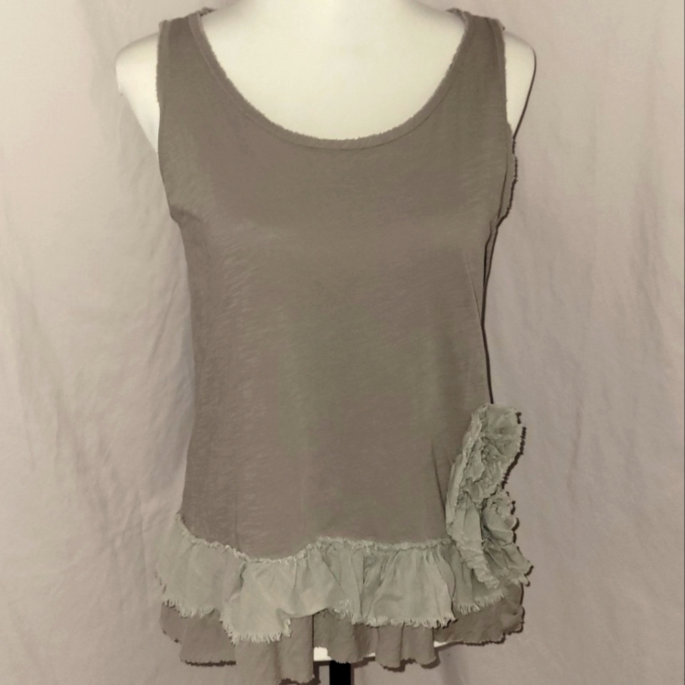 🦜🦜3/$25 J CREW L GRAY TANK TOP WITH EMBELLISHMENTS